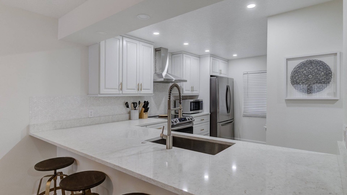 Cocoa Beach Condo | Brand New Renovated Unit with Partial Ocean View and Heated Pool, Hot Tub and Tennis Court