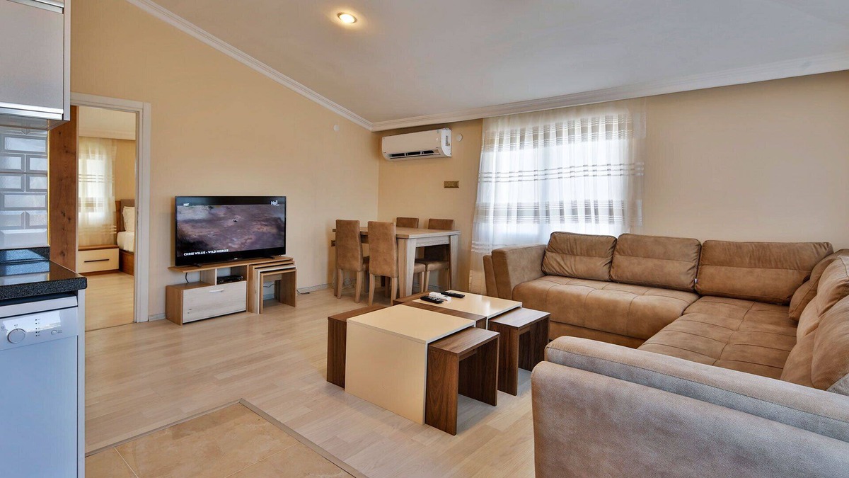 Eski Lara Apartment | Brand new renovated very nice terrace with sea view!