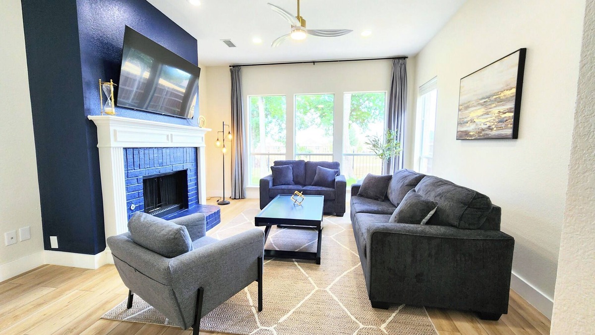 McKinney House | Brand New Spacious Serenity Getaway - King Bed!