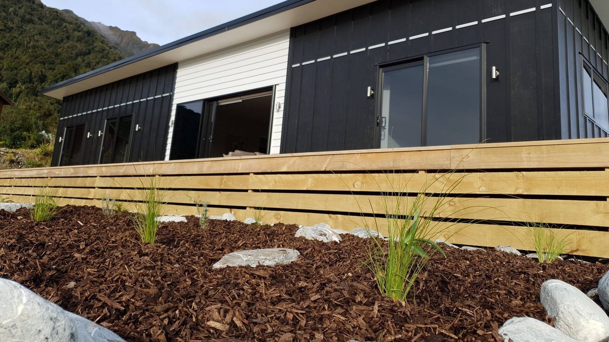 Franz Josef Glacier House | Brand new, three bedroom home - Franz Josef