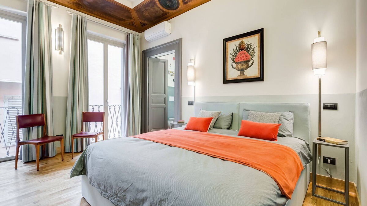 Rione III Colonna Apartment | BRAND NEW! TOWNHOUSE FRATTINA IN ROME
