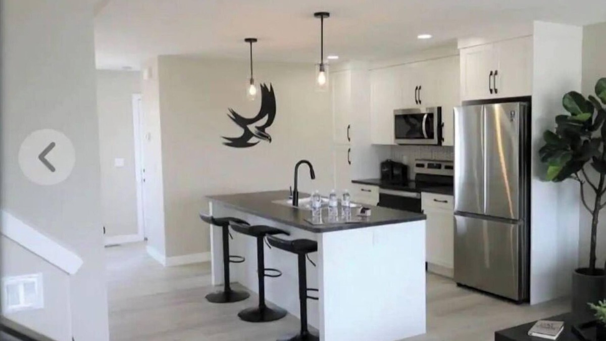 Red Deer House | Brand new townhouse in Red Deer
