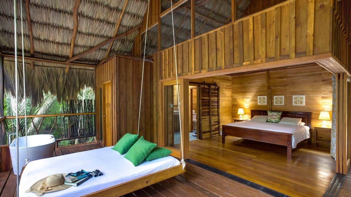 Negroman House | Brand-New Treetop Hideaway w/Amazing Jungle Views, Outdoor Bathtub, & A/C