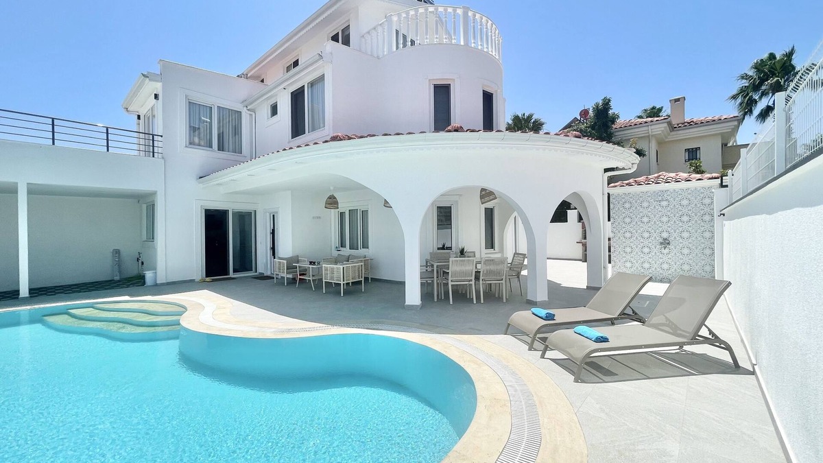 Kadriye Villa | Brand new villa - 5 minutes to Land of Legends and Beach