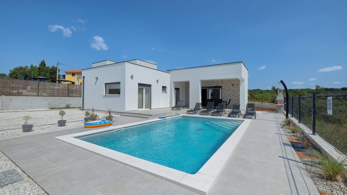 Orbanici Villa | Brand new Villa Leny with heated pool and BBQ
