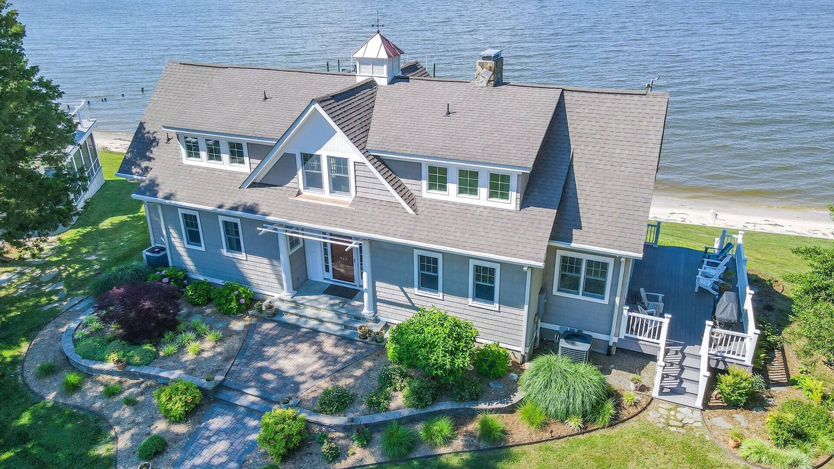Mount Holly House | BRAND NEW waterfront Retreat in beautiful Montross, Virginia