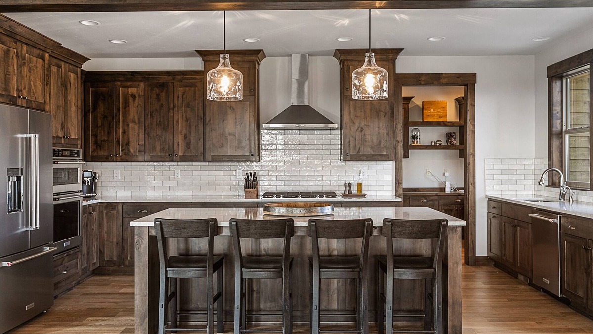 Powell Butte House | Brasada Ranch Panoramic Views - 4 Bdrm w/Hot Tub and Activity Lawn