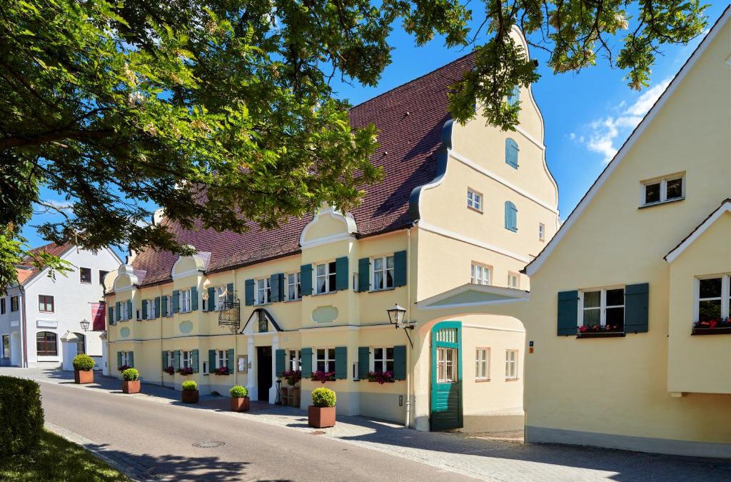 Dachau District House | Brauereigasthof & Hotel Kapplerbräu