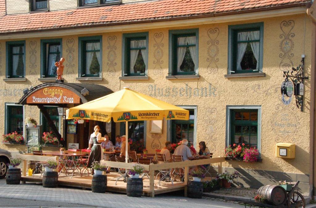 Lenzkirch Bed & Breakfast | Brauereigasthof Rogg