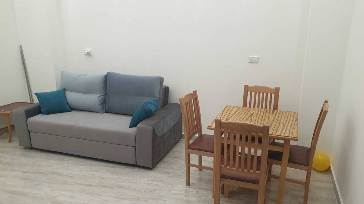 Village Road Apartment | Bravey Apartment 2 B