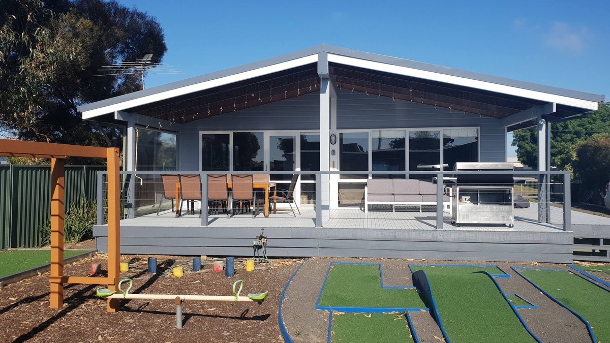 Indented Head House | Breakaway holiday house
