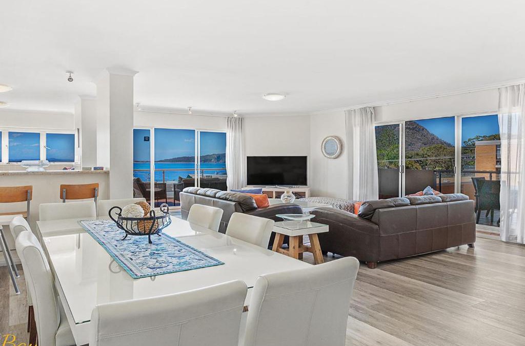 Shoal Bay Apartment | Breakwater Apartment 205