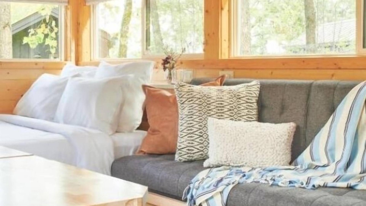 Kingston Cabin | Breath of Fresh Air! Pets Allowed, Near George H. Freer Memorial Beach