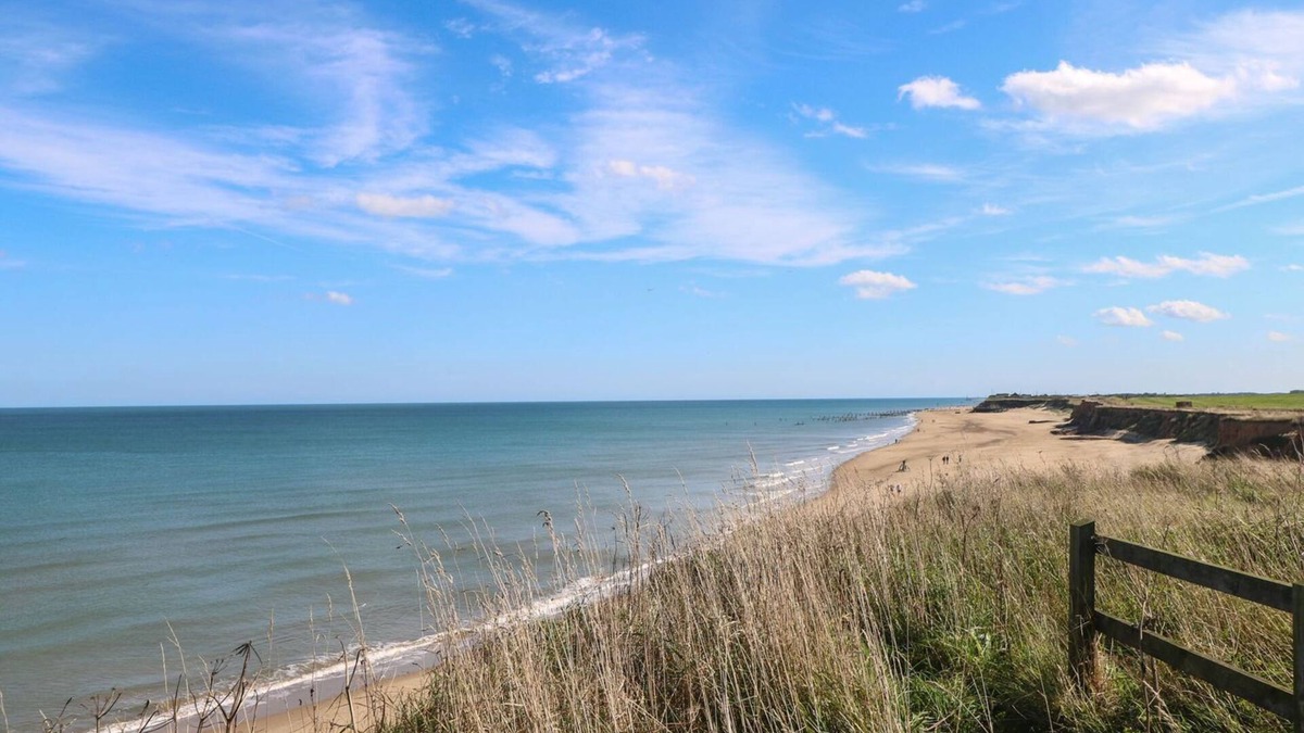 Happisburgh Cottage | Breathing Space