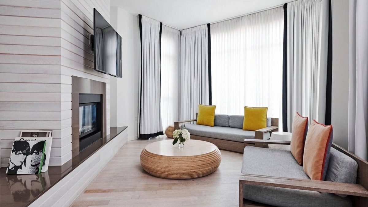 Long Branch Hotel | Breathtaking Beach Close from Your Door Steps | Suite w/Living area