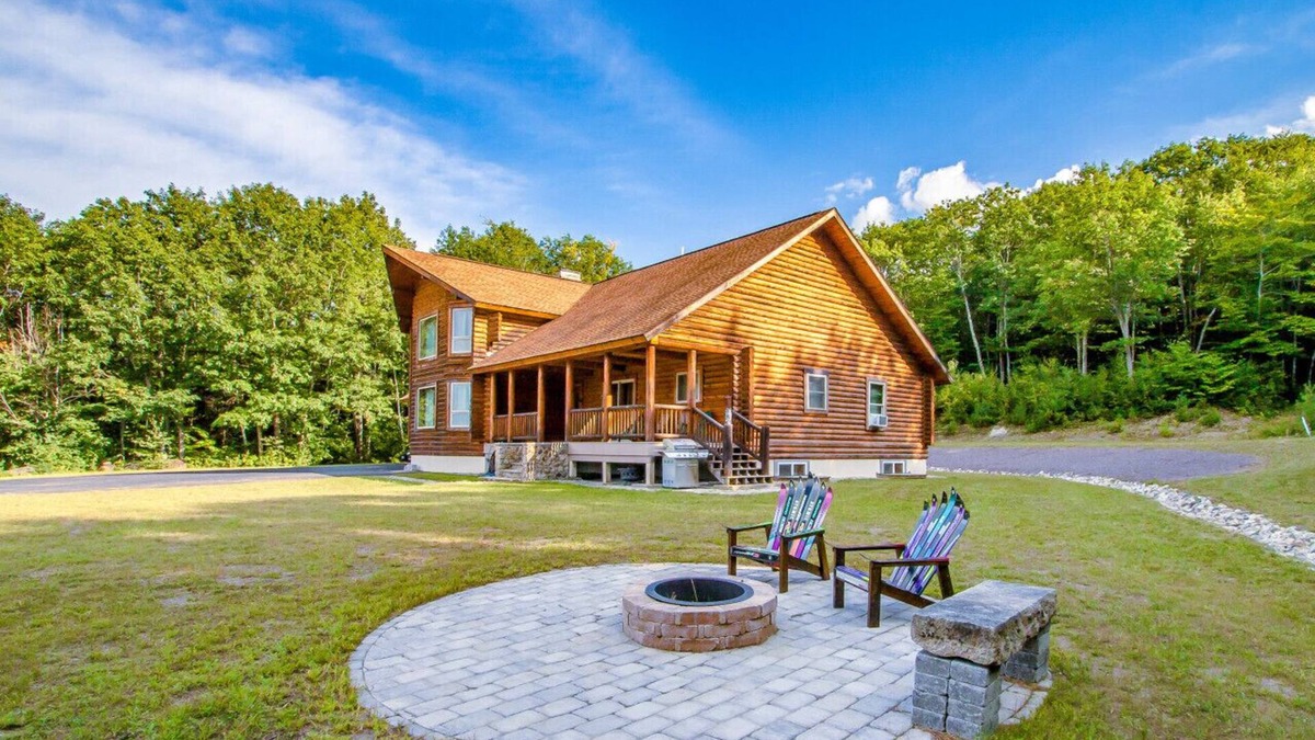 Center Conway Cabin | Breathtaking Cabin & Views