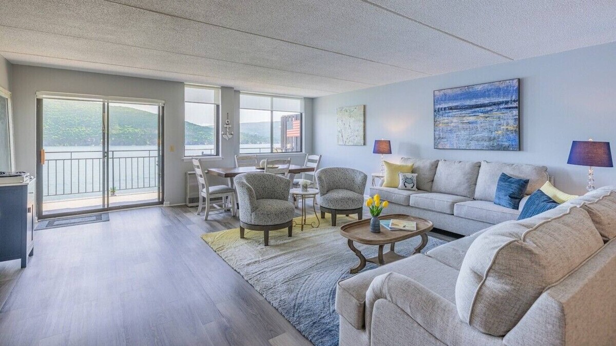 Canandaigua Condo | Breathtaking Lakefront Condo w/ Lake Views