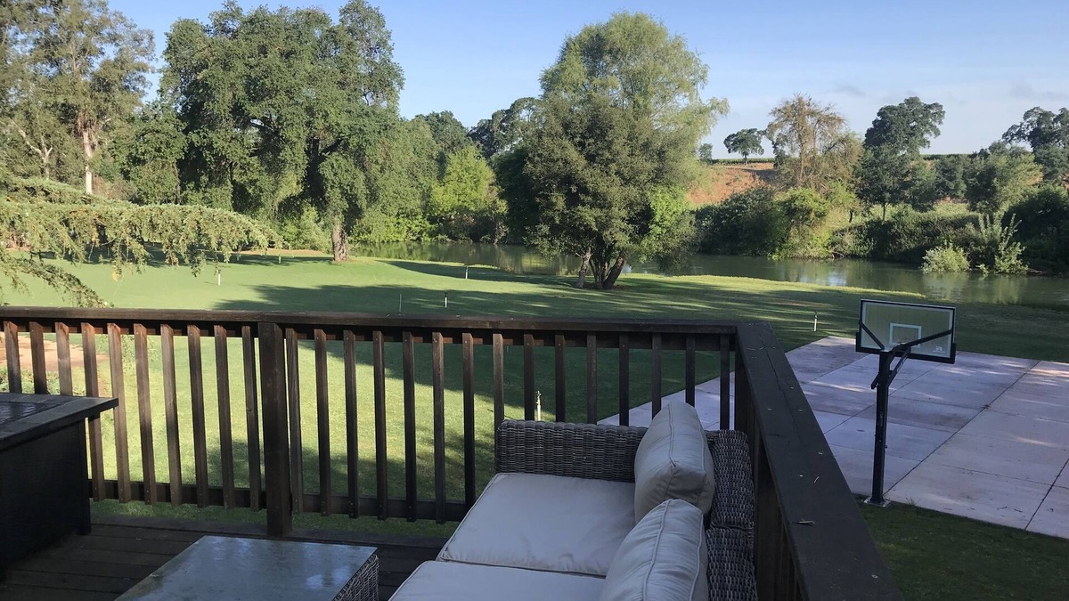 Lockeford House | Breathtaking Riverfront Property - NO PETS/NO Parties