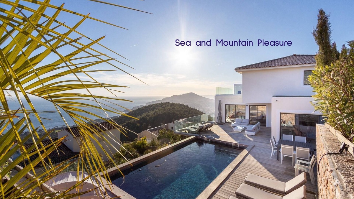 Carqueiranne Villa | Breathtaking Sea View Villa - Prestige and Calm
