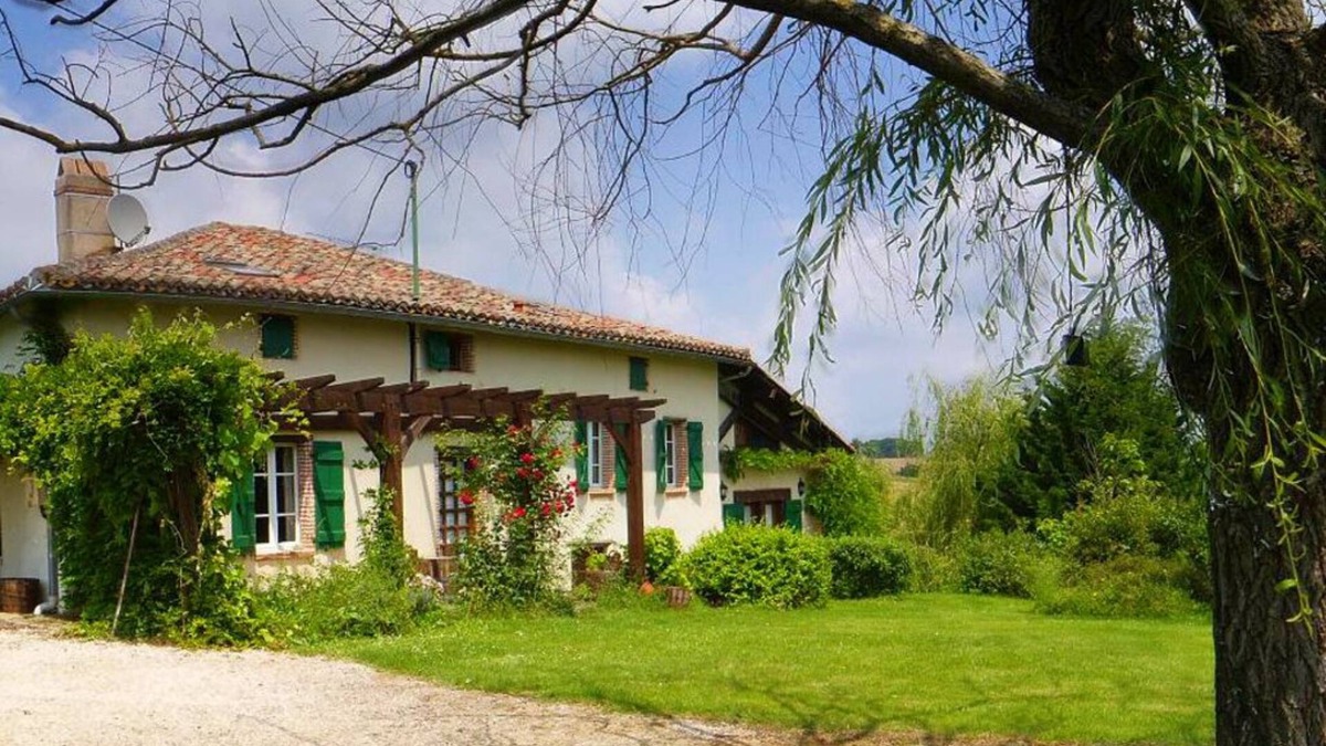 Verlhac-Tescou House | Breathtaking Views - French Farmhouse & Pool - Southwest France