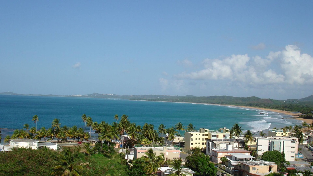 Luquillo Apartment | Breathtaking view (12th Floor). Ocean front beautifully decorated!