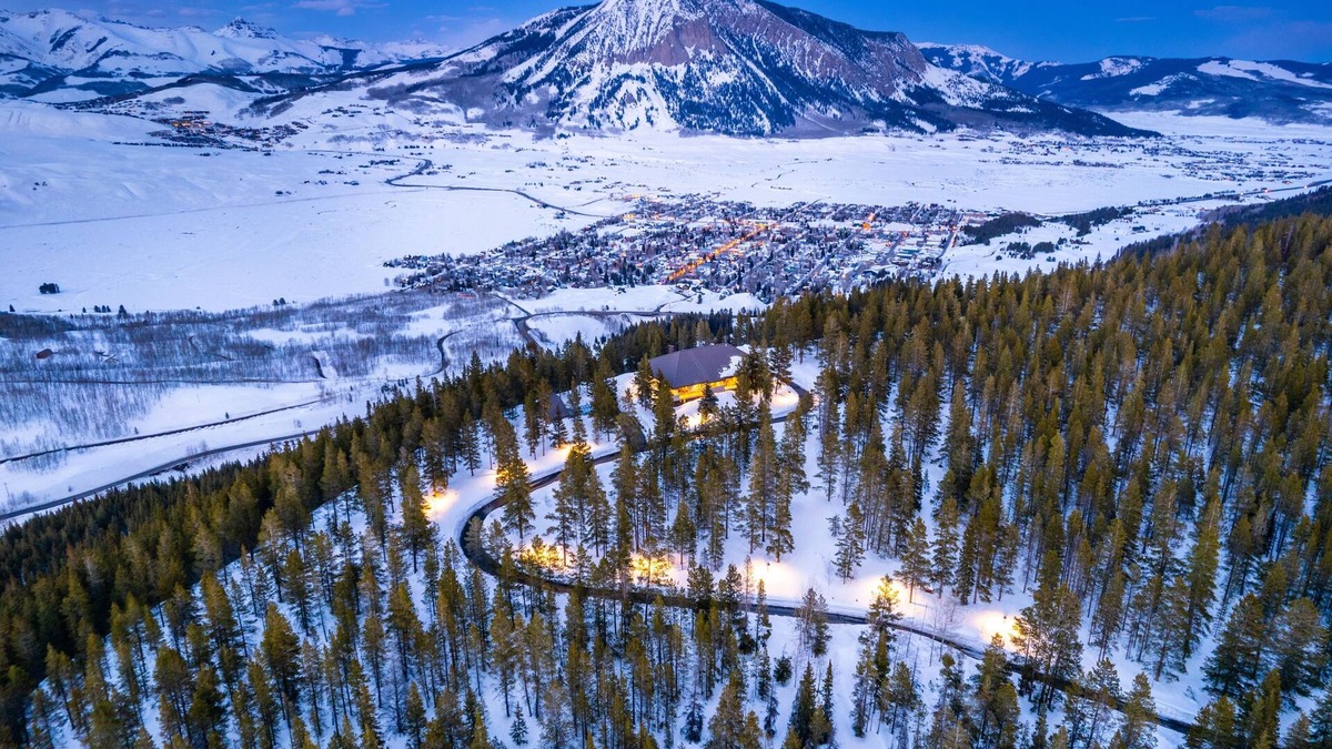 Crested Butte House | Breathtaking Views, 70 Acres & 5-Star Family Fun! ⛰️⛰️⛰️