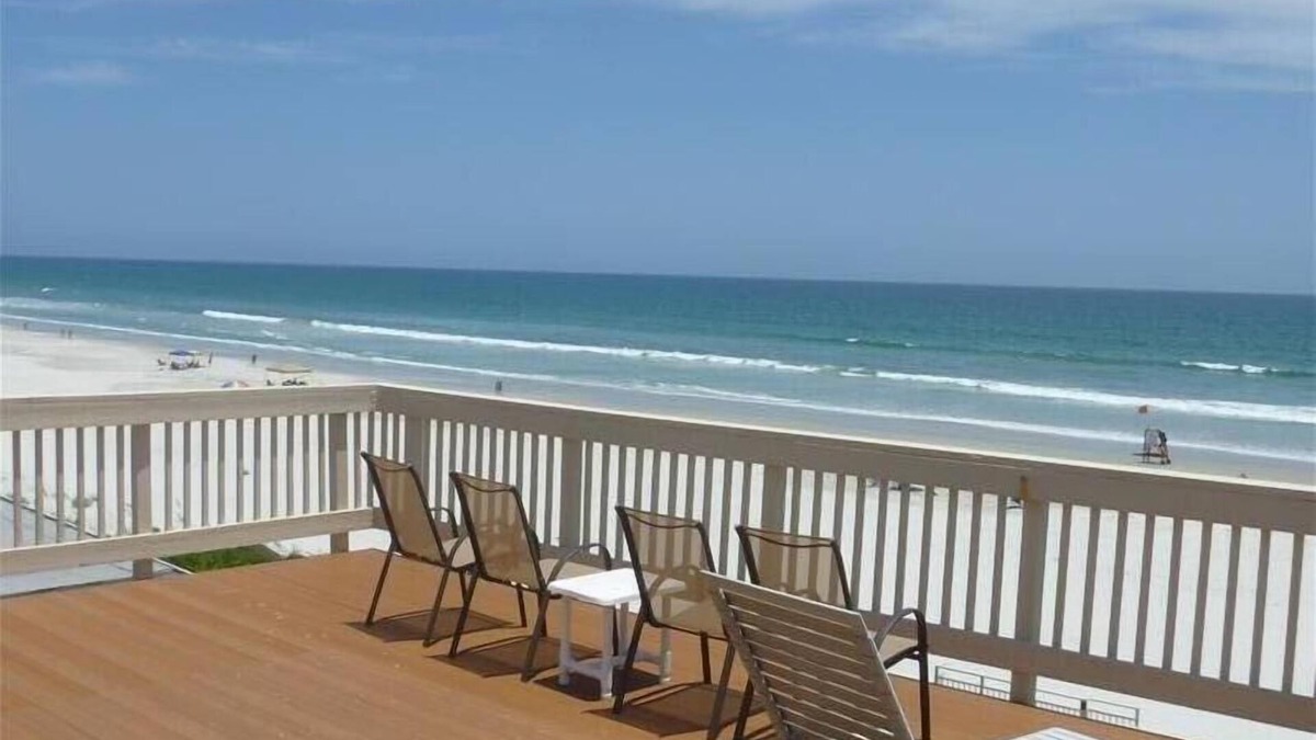 Wilbur-By-The-Sea House | Breathtaking Views Await You at This 3 Bedroom Oceanfront Home