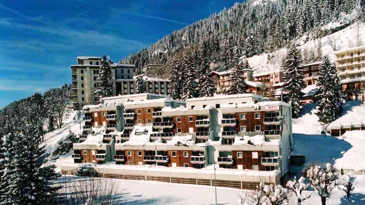 Leysin Apartment | Breathtaking Views in the Heart of Vaudois Alps
