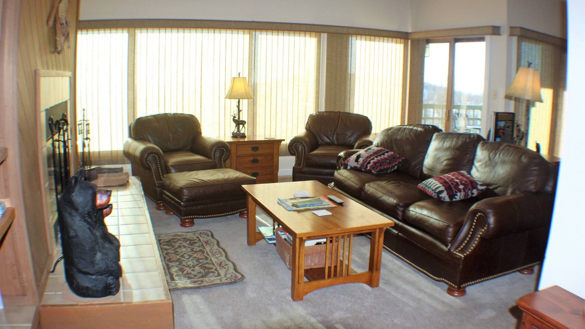 Chestnut Springs Condo | Breathtaking views! Overlooking the slopes