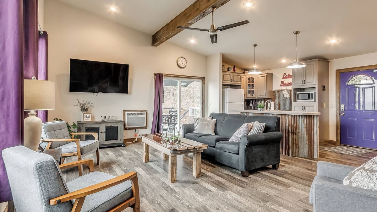 Longtown Cabin | Breathtaking Views! Where doing nothing IS something. You're On Lake Time! RELAX