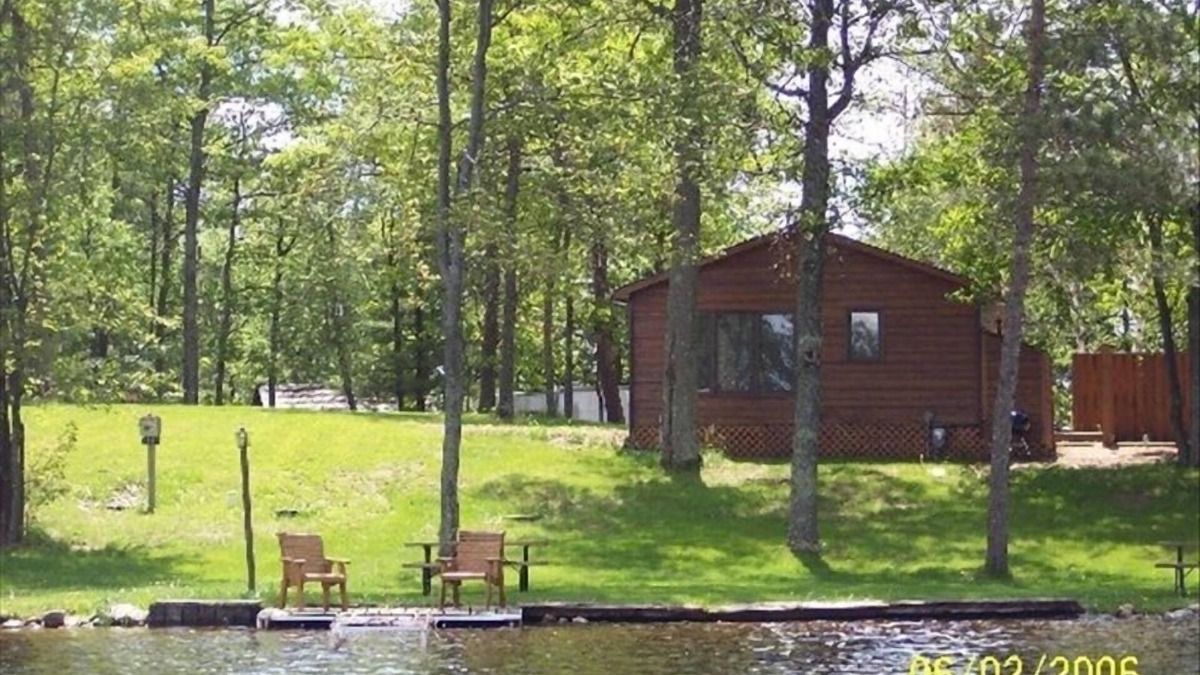 Tomahawk Cottage | Breezy Bay Cottage - Lake Nokomis - Tomahawk, ~WI