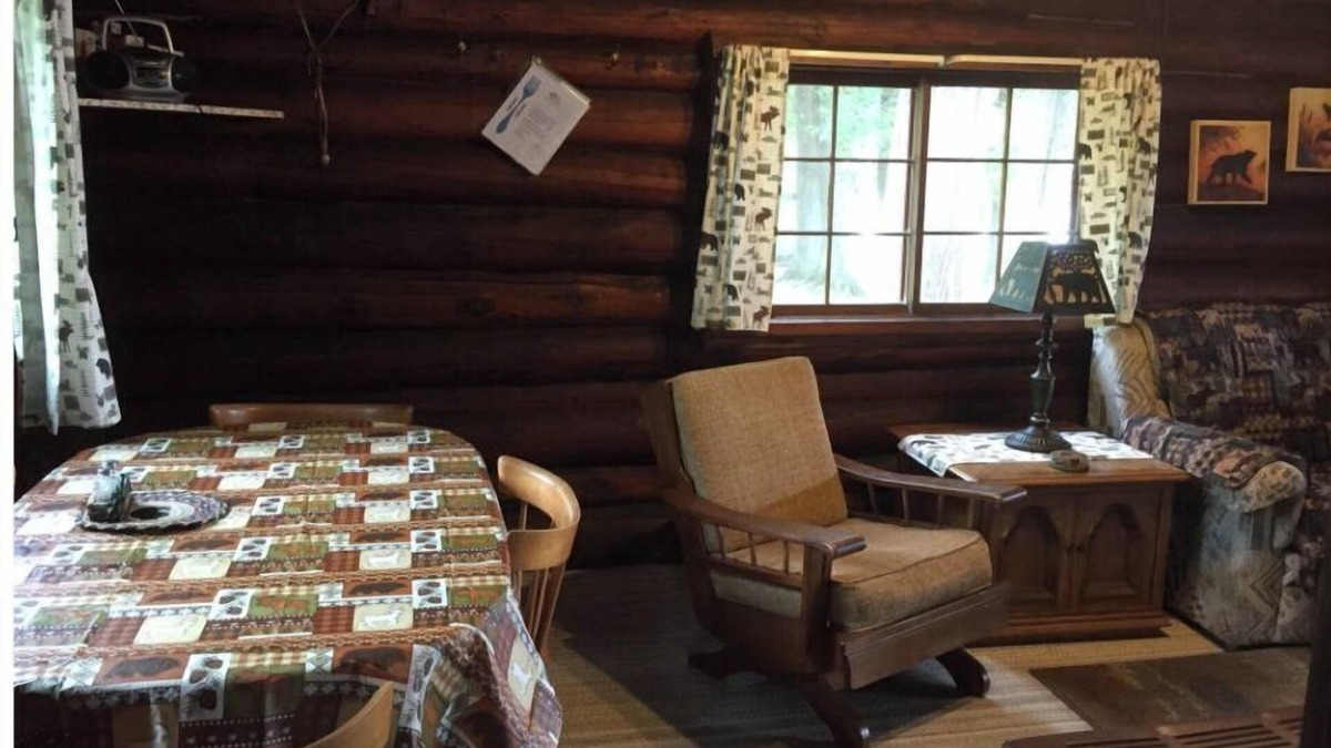 Northome House | Breezy Cabin On Island Lake Pet Friendly Northshore Bay Resort
