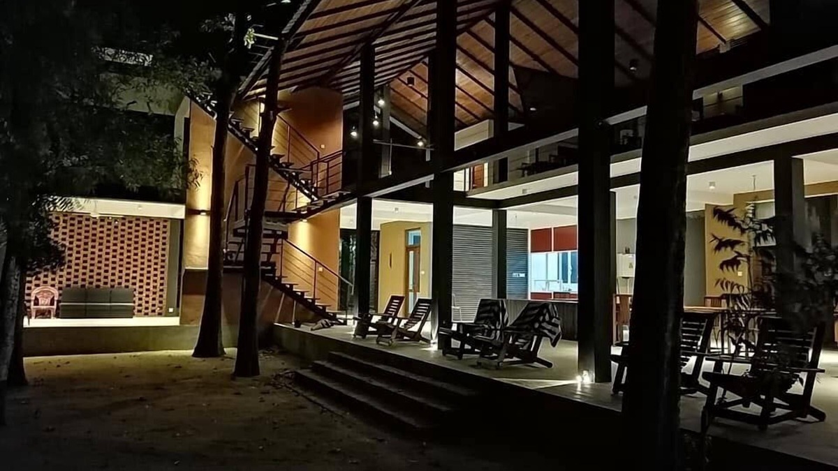 Weerawila Hotel | Breezy Lake Eco Friendly Cabanas Yala