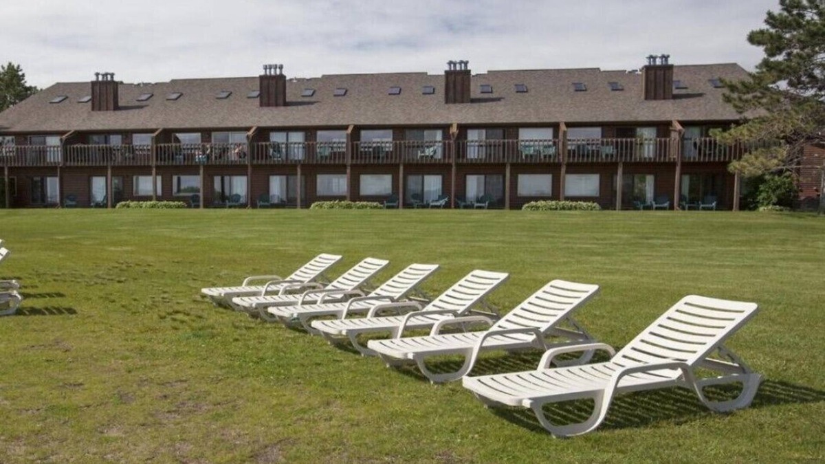 Breezy Point Resort | Breezy Point - Spacious 2 Bedroom W/ Kitchen