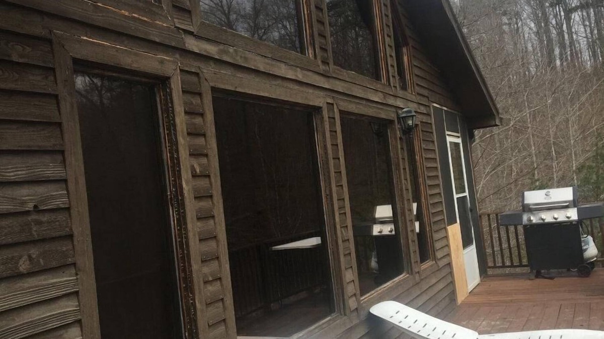 Heidelberg Cabin | Breezy Point - Two story cabin with Hot Tub