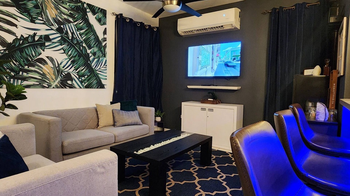 Sabana Llana Sur Apartment | Breezy Sunsets w/Full AC on Living Areas! > SPECIAL RATES FOR LAST OF SEPTEMBER