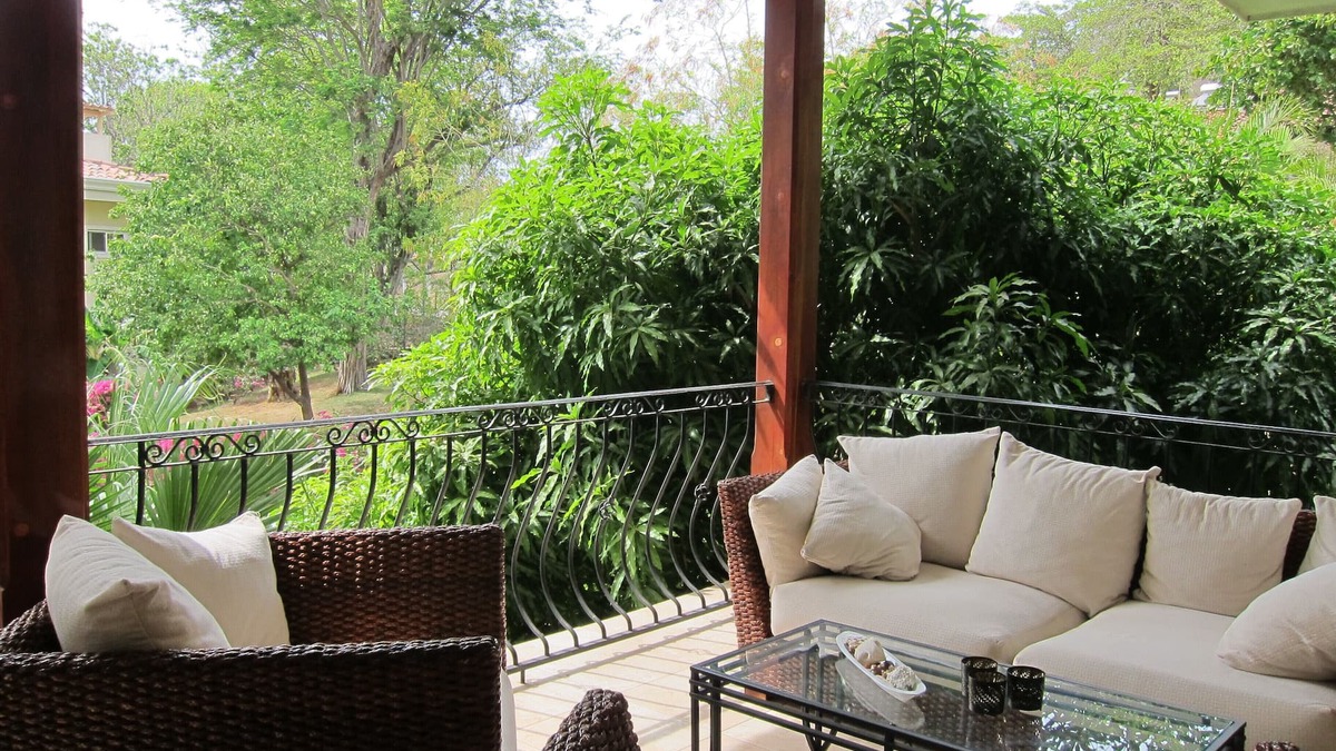 Playa Hermosa Condo | Breezy tropical condo - 3Bed, 2Bath - 2 min from the beach