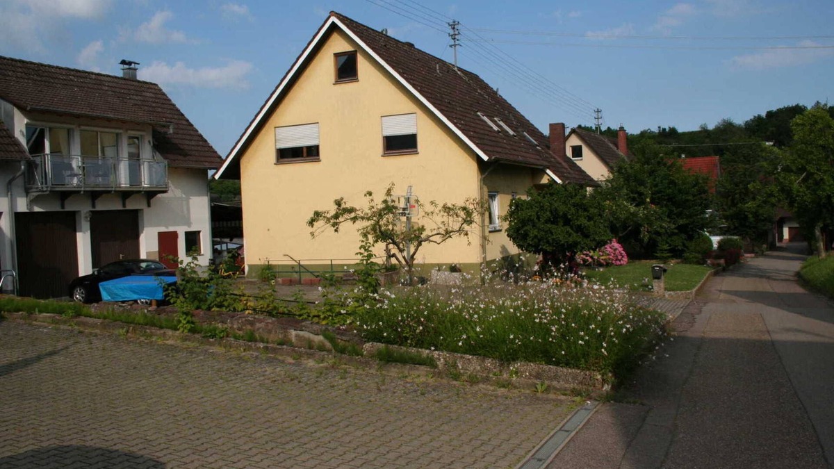Herbolzheim Apartment | Breig, s apartment