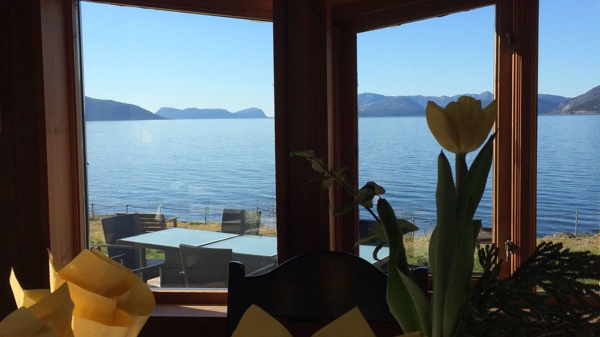 Brekke Hotel | Brekkestranda Fjordhotel