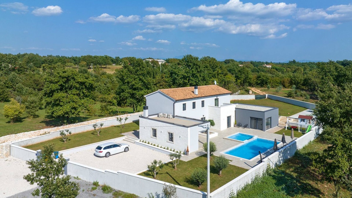 Muzini Villa | Bren New! Exclusive villa with 5 bedrooms, 52m² pool on 300m² is waiting for you