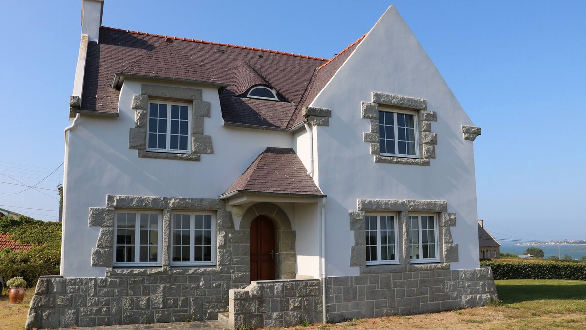 Saint-Pol-de-Leon House | Bretagne - Maison Entre Terre et Mer, Rénovée Avec Goût, Spacieuse, vue sur mer
