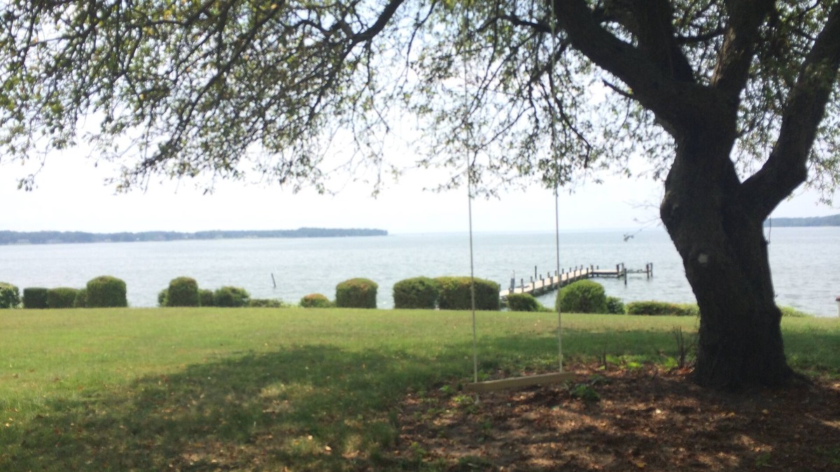 Leonardtown House | Breton Bay Family Getaway