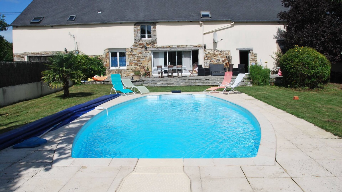 Hirel House | Breton farmhouse between Le Mont-St-Michel and Saint-Malo
