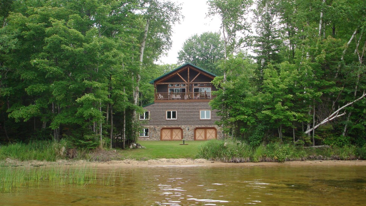 Moran House | Brevort Lake, Great Views, Great Fun