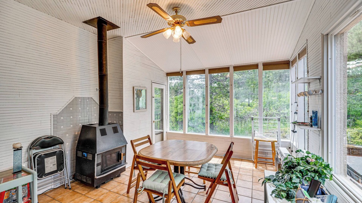 Woodmoor House | Breweries, Hiking Trails & Museums: Monument House