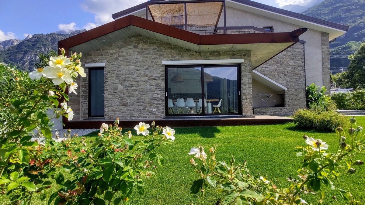 Verceia House | Brezza di Lago by Interhome