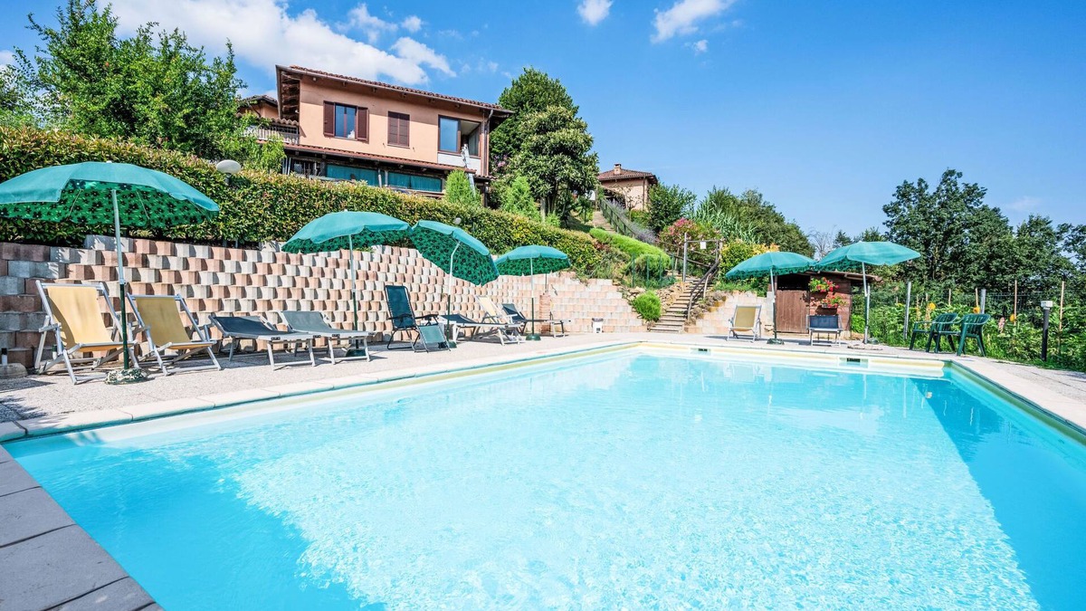 Collina del Negro Apartment | Bricco dei Ciliegi by Interhome