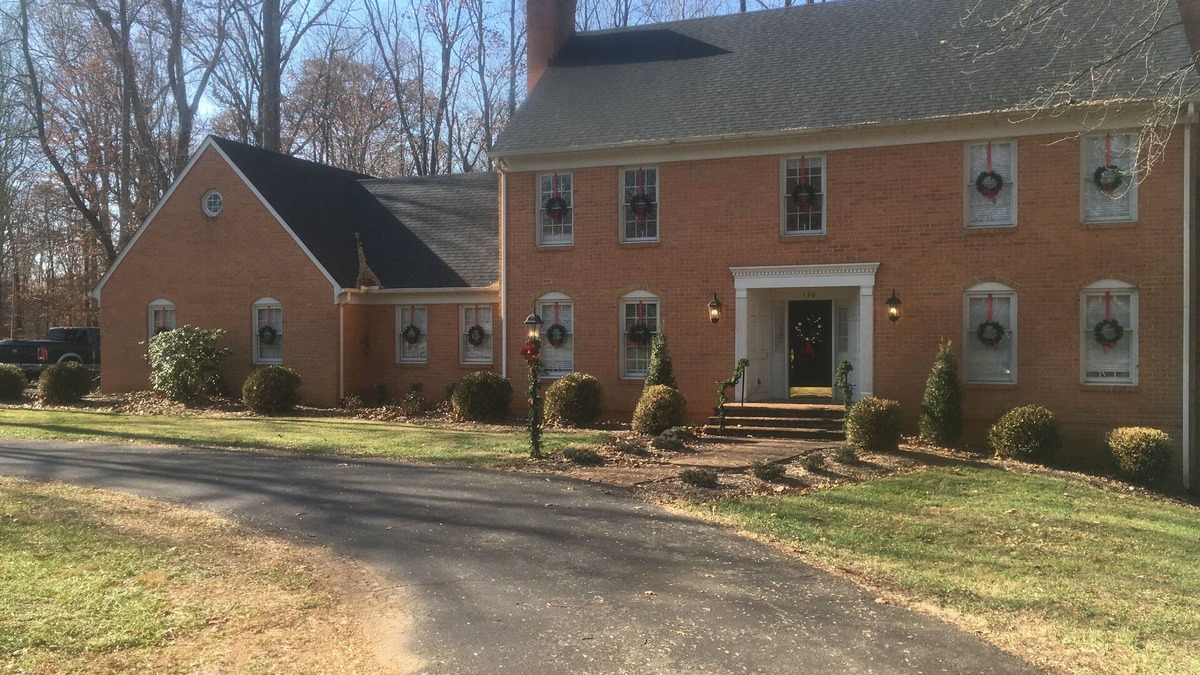 Lynchburg House | Brick Ground Floor Suite, 12 min to Liberty Univ.