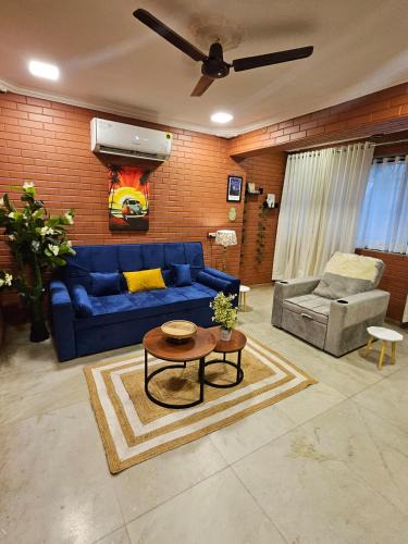 Santacruz West Apartment | Brick Maison 1BHK with Free Parking, Juhu Bandra