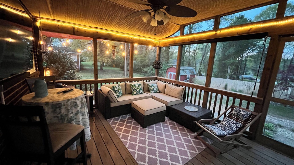 Newton House | Brick ranch w/amazing porches. Less than a mile to downtown Newton. Pet friendly